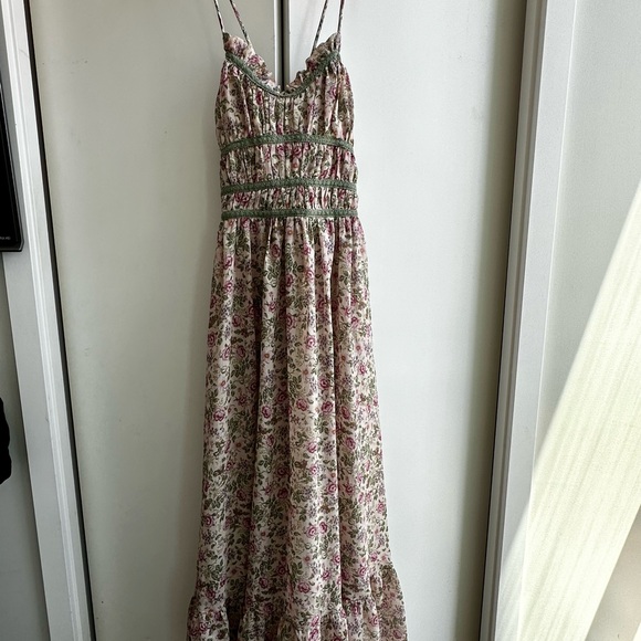 Cynthia Dress in Begonia Bouquet - Picture 3 of 5